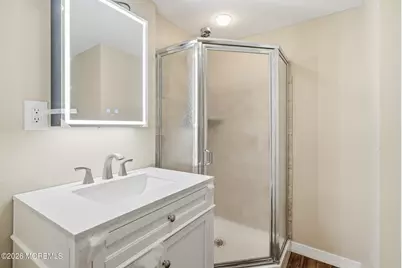 25 Collins Avenue, Port Monmouth, NJ 07758 - Photo 8
