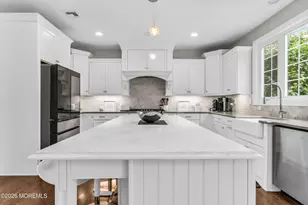 4 Captiva Ln, Morganville, NJ 07751 - Photo 10