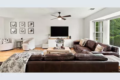 60 County Road #33f, Cliffwood, NJ 07721 - Photo 6
