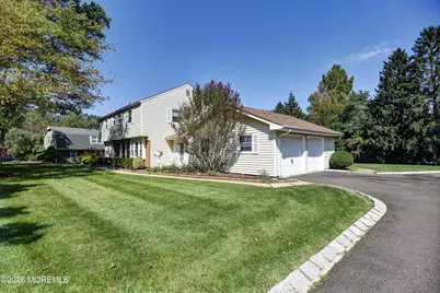 21 Totem Road, Freehold, NJ 07728 - Photo 28