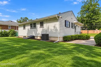 258 Forsgate Drive, Jamesburg, NJ 08831 - Photo 20