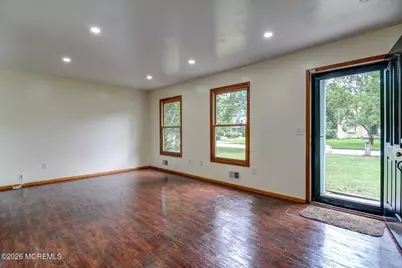 195 Edgemere Court, Toms River Township, NJ 08755 - Photo 8
