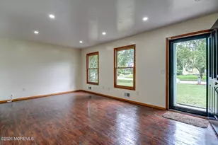 195 Edgemere Ct, Toms River Township, NJ 08755 - Photo 8