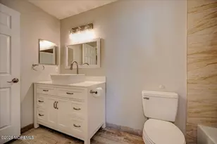 1304 Violet Ln, Jackson, NJ 08527 - Photo 8