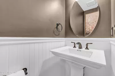 100 Spirit Way, Brick, NJ 08723 - Photo 10