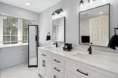 28 Violet Circle, Howell Township, NJ 07731 - Photo 18