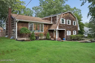 7 Sandspring Drive, Eatontown, NJ 07724 - Photo 2