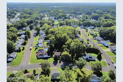4 Wylie Terrace, Morganville, NJ 07751 - Photo 38