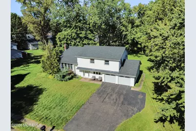 4 Wylie Terrace, Morganville, NJ 07751 - Photo 4