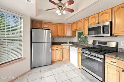 23 Cloister Court, Old Bridge Township, NJ 08857 - Photo 6