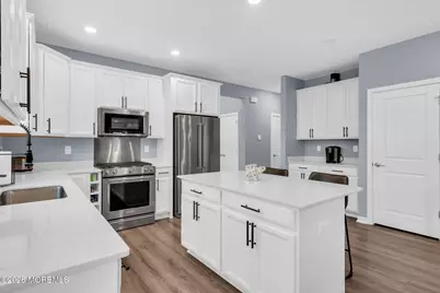 8 Saratoga Road, New Egypt, NJ 08533 - Photo 4