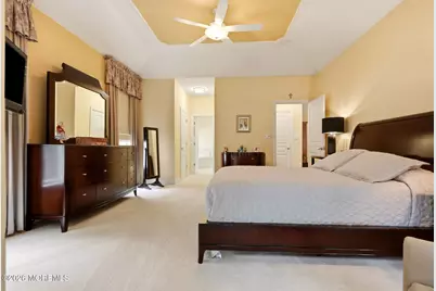 405 Edinburgh Place, Marlboro Township, NJ 07746 - Photo 16