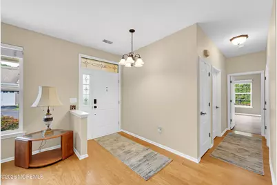 65 Golden Willows Avenue, Lakewood, NJ 08701 - Photo 4