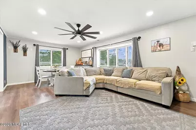 552 Lloyd Road, Toms River Township, NJ 08753 - Photo 4