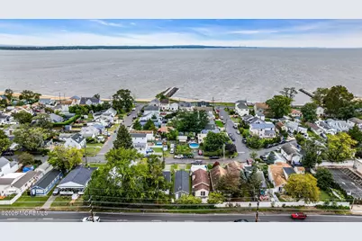 337 Shoreland Circle, Laurence Harbor, NJ 08879 - Photo 32