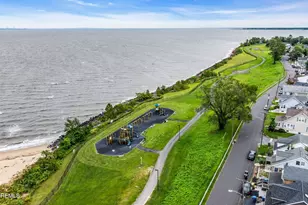 337 Shoreland Cir, Laurence Harbor, NJ 08879 - Photo 26