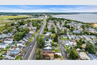 337 Shoreland Circle, Laurence Harbor, NJ 08879 - Photo 30