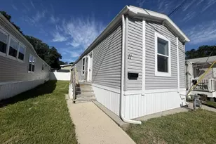 11 Robin Rd, Hazlet Township, NJ 07734 - Photo 1