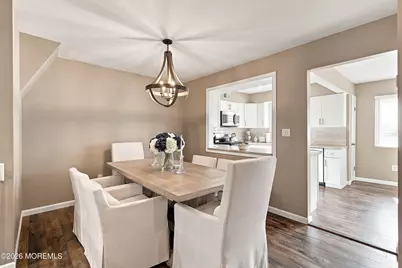 565 Clubhouse Drive, Middletown, NJ 07748 - Photo 6