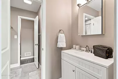 565 Clubhouse Drive, Middletown, NJ 07748 - Photo 14