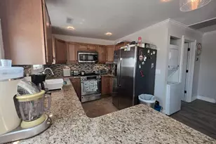 47 Gregg Dr, Manahawkin, NJ 08050 - Photo 2