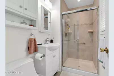 39 Innsbruck Drive, Toms River Township, NJ 08757 - Photo 26