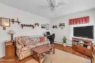 39 Innsbruck Dr, Toms River Township, NJ 08757 - Photo 12
