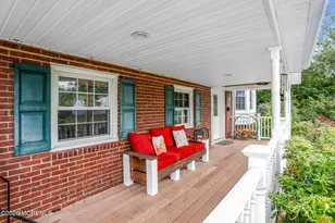 35 Westbrook Rd, Howell Township, NJ 07731 - Photo 2