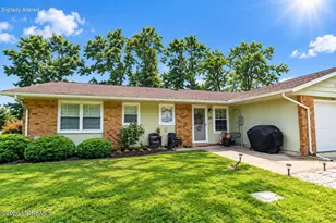 48B Cambridge Cir, Manchester Township, NJ 08759 - Photo 2