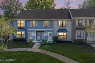 8 Deptford Ct, Freehold, NJ 07728 - Photo 1