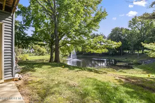 8 Deptford Ct, Freehold, NJ 07728 - Photo 16