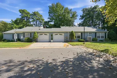 737A Chatham Lane, Manchester Township, NJ 08759 - Photo 2