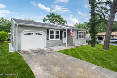18 N Chestnut Avenue, Whiting, NJ 08759 - Photo 1