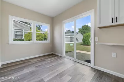 18 N Chestnut Avenue, Whiting, NJ 08759 - Photo 16