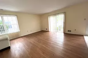 757 Banyan Ct, Morganville, NJ 07751 - Photo 2