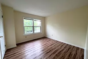 757 Banyan Ct, Morganville, NJ 07751 - Photo 4