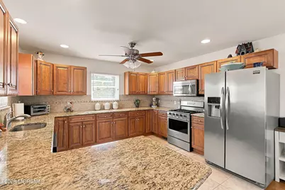 15 Farragut Avenue, Seaside Park, NJ 08752 - Photo 12