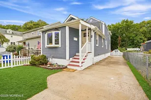 9 Briarcliff Pl, Port Monmouth, NJ 07758 - Photo 6