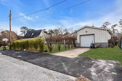 1613 Beacon Street, Toms River Township, NJ 08757 - Photo 20