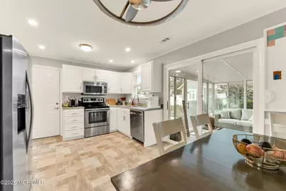 417 Leeward Avenue, Beachwood, NJ 08722 - Photo 10