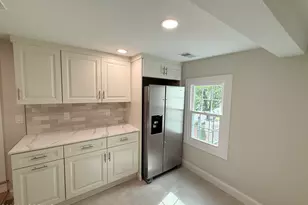 12 S Main St, Allentown, NJ 08501 - Photo 8