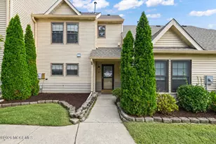 807 Ivy Ct, Jackson, NJ 08527 - Photo 1