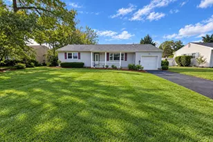 112 Blossom Dr, Toms River Township, NJ 08753 - Photo 1