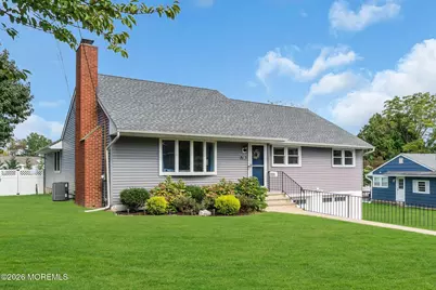 712 Howell Drive, Brielle, NJ 08730 - Photo 2