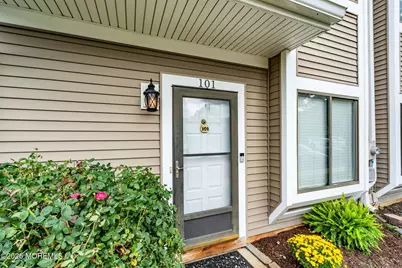 101 Sandra Place #101, Brick, NJ 08724 - Photo 4