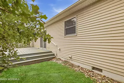 1817 3rd Avenue, Toms River Township, NJ 08757 - Photo 18