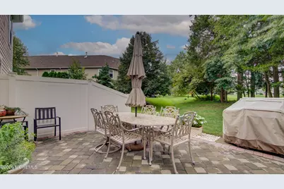 194 Shinnecock Drive, Manalapan Township, NJ 07726 - Photo 36