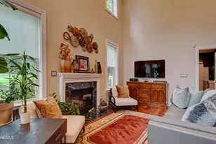 194 Shinnecock Dr, Manalapan Township, NJ 07726 - Photo 18