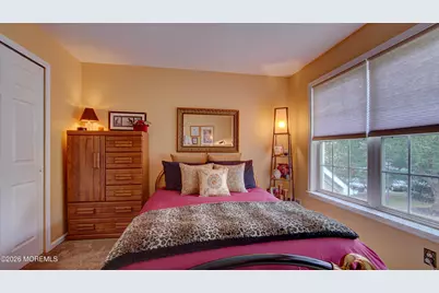 194 Shinnecock Drive, Manalapan Township, NJ 07726 - Photo 30