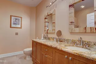 194 Shinnecock Dr, Manalapan Township, NJ 07726 - Photo 24
